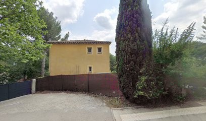 em american pieces, Magasin de Pièces Détachées Auto à Puyloubier