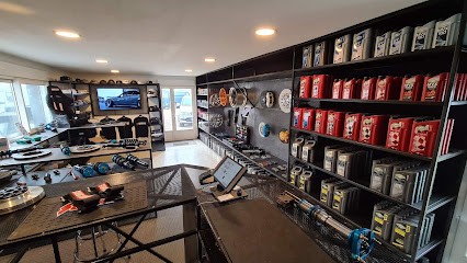 CEIKA Performance, Magasin de Pièces Détachées Auto à Vedène