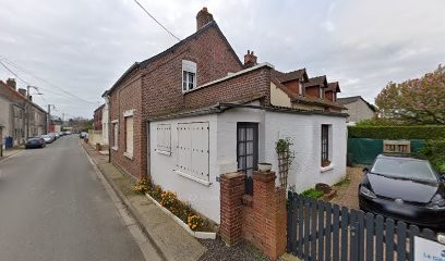 Districarrosserie, Magasin de Pièces Détachées Auto à Tully